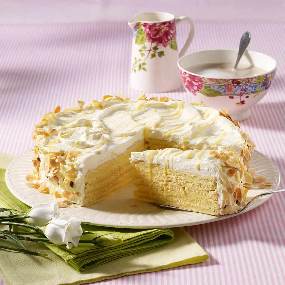 Weiße Schicht-Torte Rezept Weiße Schicht-Torte Rezept