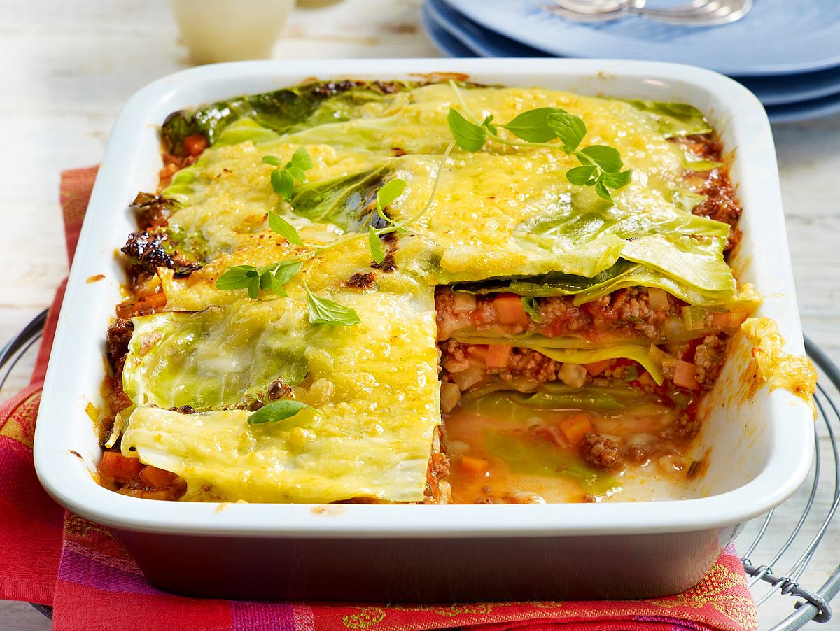 Weißkohllasagne mit Hack Rezept