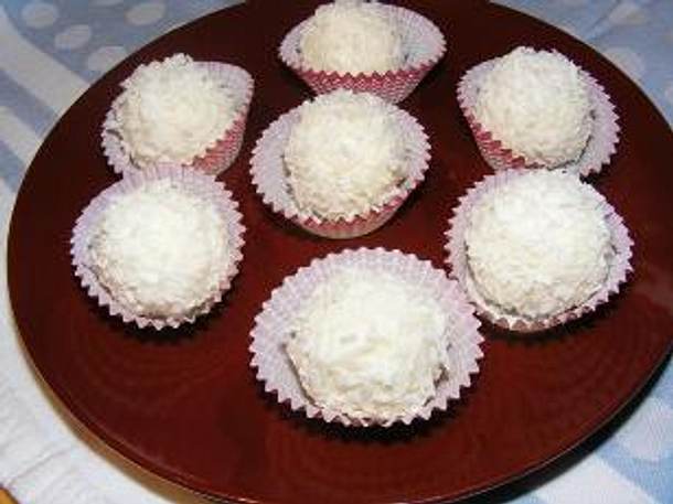 Weiße Kokos-Trüffel Rezept Weiße Kokos-Trüffel Rezept