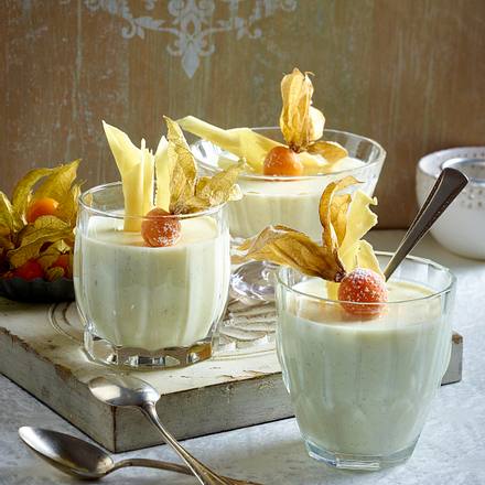 Weiße Schoko-Panna Cotta mit Physalis Rezept
