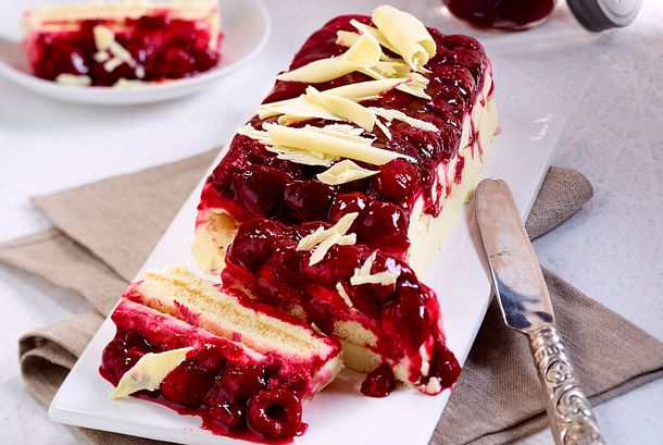 Weiße Schokoschichtspeise Rezept Weiße Schokoschichtspeise Rezept