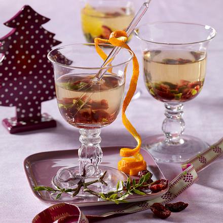 Weißer Glühwein mit Cranberries Rezept