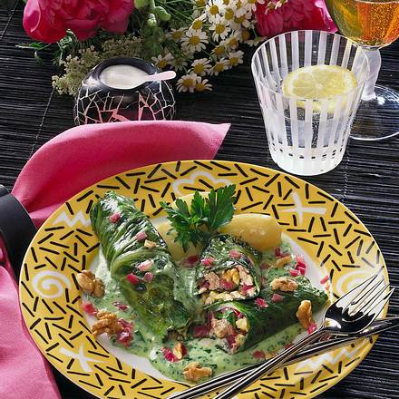 Weißkohlröllchen mit pikanter Ricotta-Füllung Rezept