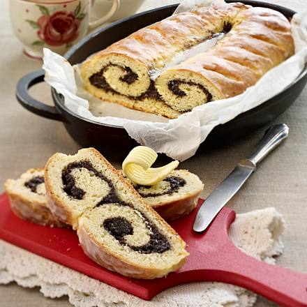 Wickelkuchen mit Mohnfüllung Rezept Wickelkuchen mit Mohnfüllung Rezept
