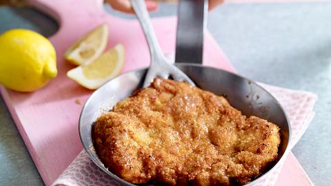 Wiener Schnitzel Rezept - Foto: House of Food / Bauer Food Experts KG