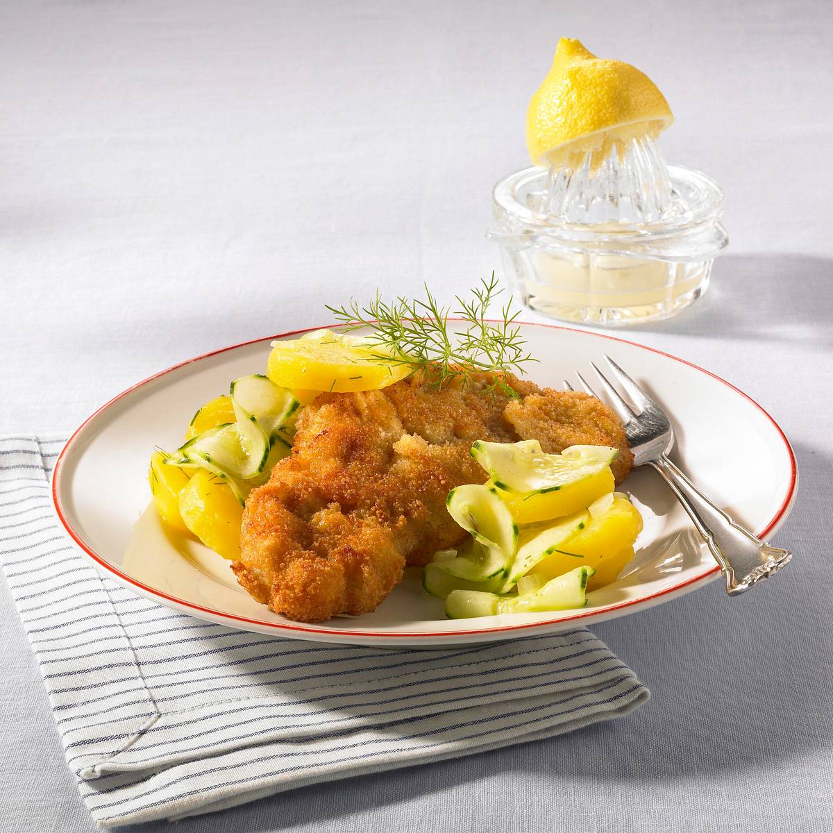 Wiener Schnitzel mit Kartoffelsalat Rezept