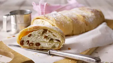 Wiener Topfenstrudel Rezept - Foto: LECKER @ Bauer Media Group