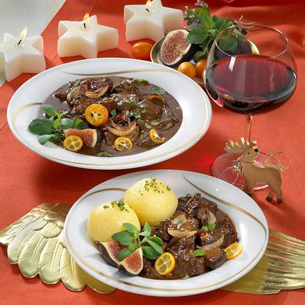 Wildgulasch in Feigen-Senf-Soße Rezept Wildgulasch in Feigen-Senf-Soße Rezept
