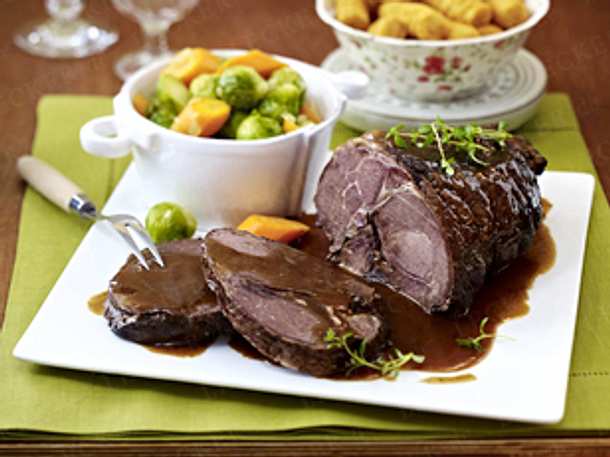 Wildschweinbraten mit Rosenkohl Rezept Wildschweinbraten mit Rosenkohl Rezept