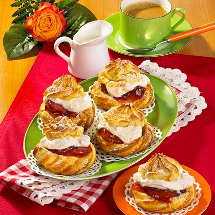 Windbeutel mit Zimtsahne Rezept Windbeutel mit Zimtsahne Rezept