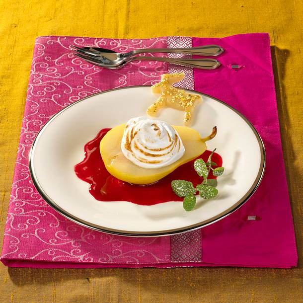 Winterbirne mit Baiser Rezept Winterbirne mit Baiser Rezept