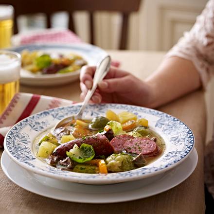 Wintereintopf mit Mettenden Rezept Wintereintopf mit Mettenden Rezept