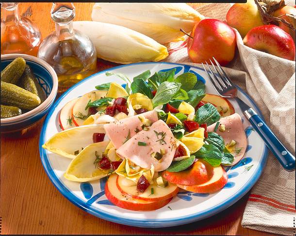 Wintersalat mit Truthahn-Mortadella Rezept