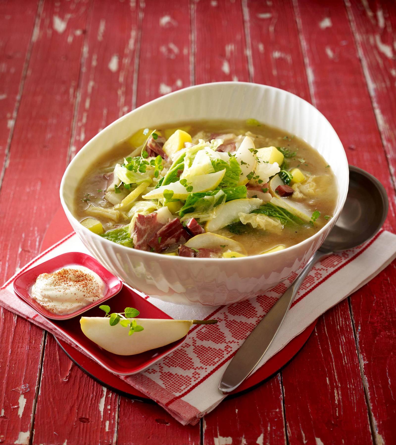 Wirsing-Birnen-Speck-Eintopf Rezept | LECKER