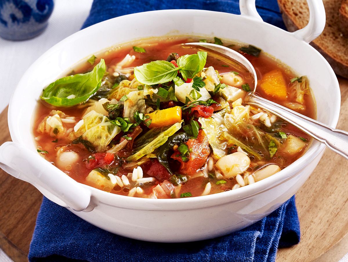 Wirsing-Minestrone mit Reis Rezept