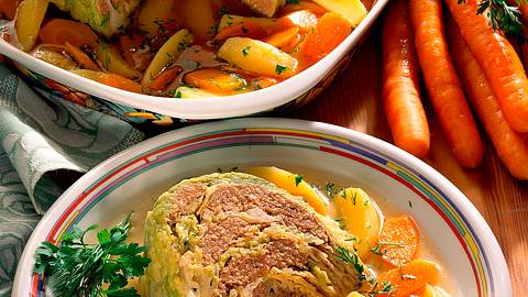 Wirsingkohl mit Hackfüllung Rezept - Foto: Horn