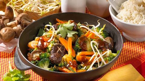 Wok-Gemüse Rezept - Foto: House of Food / Bauer Food Experts KG