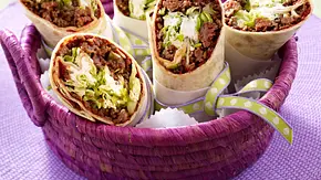 Wraps mit Hack-Salat-Füllung Rezept - Foto: LECKER @ Bauer Media Group