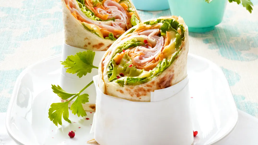 Wraps mit zartem Schinken und Mango-Chutney Rezept - Foto: LECKER @ Bauer Media Group Wraps mit zartem Schinken und Mango-Chutney Rezept - Foto: LECKER @ Bauer Media Group