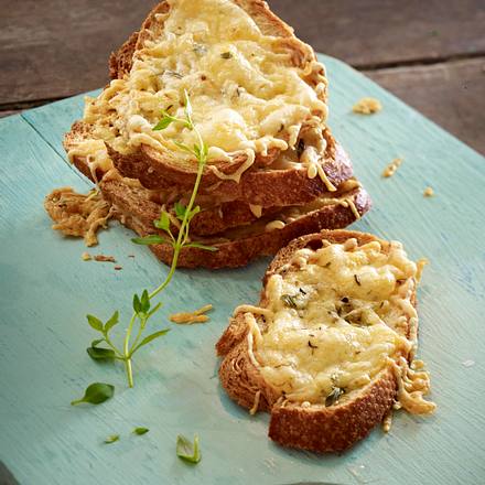 Würzige Käsecrostini Rezept Würzige Käsecrostini Rezept