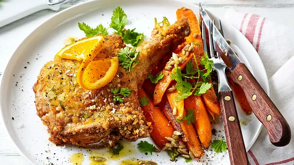 Würzige Koteletts zu Honig-Möhren Rezept - Foto: LECKER @ Bauer Media Group Würzige Koteletts zu Honig-Möhren Rezept - Foto: LECKER @ Bauer Media Group
