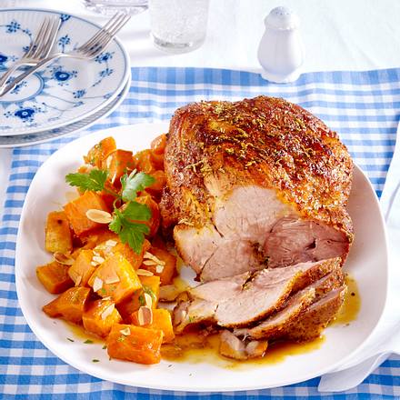 Würziger Schweinebraten auf Süßkartoffeln Rezept