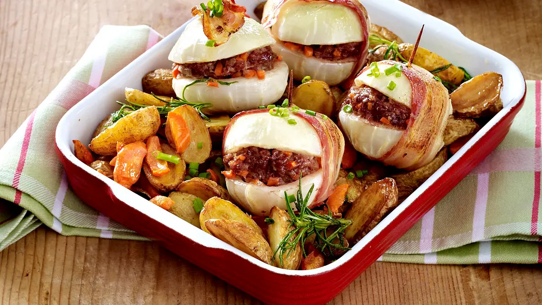 Würzige Kohlrabi-Päckchen Rezept - Foto: LECKER @ Bauer Media Group Würzige Kohlrabi-Päckchen Rezept - Foto: LECKER @ Bauer Media Group