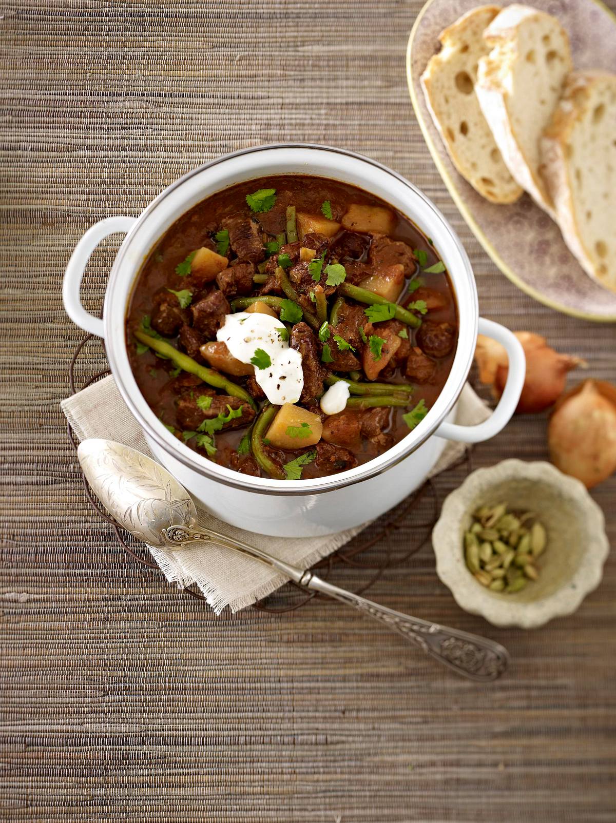 Würziges Lamm-Gulasch (mit Kardamom) Rezept