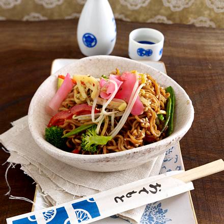 Yakisoba (Gebratene Nudeln) Rezept Yakisoba (Gebratene Nudeln) Rezept