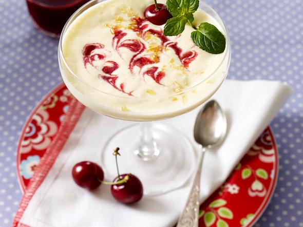 Zabaione - schaumiger Dessertraum aus Italien | LECKER