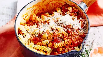 Zackige Veggie-Bolognese Rezept - Foto: LECKER @ Bauer Media Group