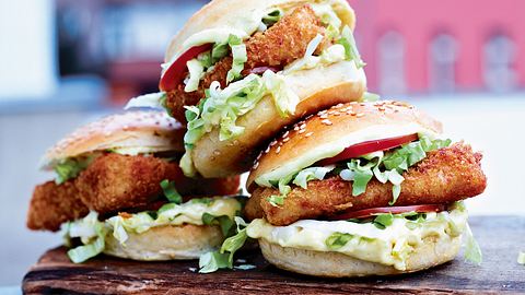 Zanderburger mit Yuzu-Zitrone Rezept - Foto: House of Food / Bauer Food Experts KG