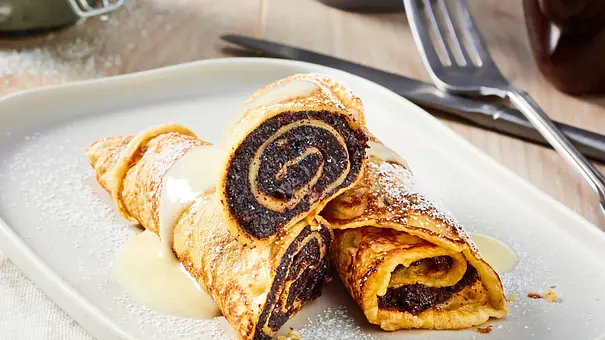 Zarte Mohnpfannkuchen Süßes Glück Rezept - Foto: LECKER @ Bauer Media Group