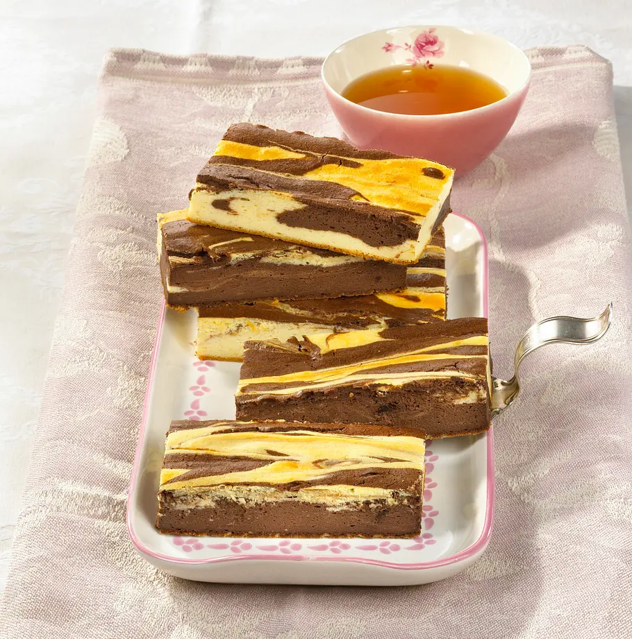 Zebra-Käseblechkuchen Rezept Zebra-Käseblechkuchen Rezept