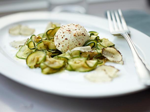 Ziegenkäse mit Zucchini und Sommertrüffeln Rezept