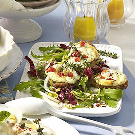 Ziegenkäse-Taler auf Salat Rezept