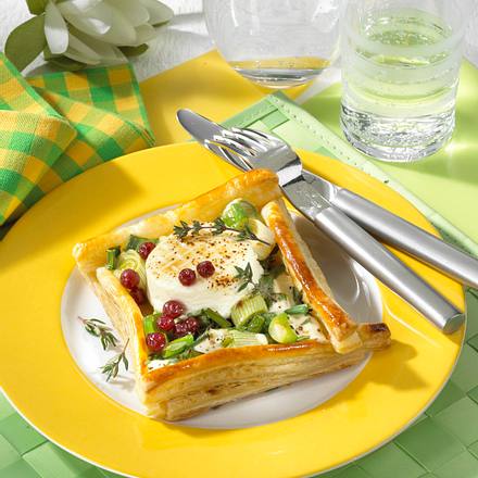 Ziegenkäse-Tarteletts Rezept Ziegenkäse-Tarteletts Rezept