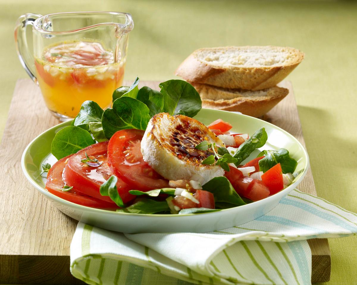 Ziegenkäsetaler auf Feldsalat Rezept