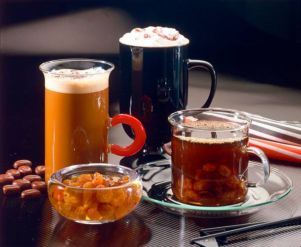 Zimt-Kaffee mit Pflaumenmus-Sahne Rezept Zimt-Kaffee mit Pflaumenmus-Sahne Rezept