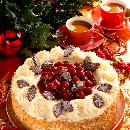 Zimt-Kirschtorte Rezept Zimt-Kirschtorte Rezept