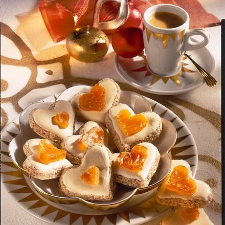 Zimtherzen mit kandierter Orange Rezept Zimtherzen mit kandierter Orange Rezept