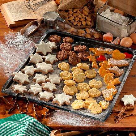 Zimtsterne (Weihnachtsgebäck nach Großmutters Art) Rezept Zimtsterne (Weihnachtsgebäck nach Großmutters Art) Rezept