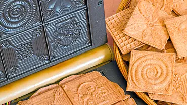 Selbst gebackene Zimtwaffeln - Foto: Alamy Stock Foto Selbst gebackene Zimtwaffeln - Foto: Alamy Stock Foto