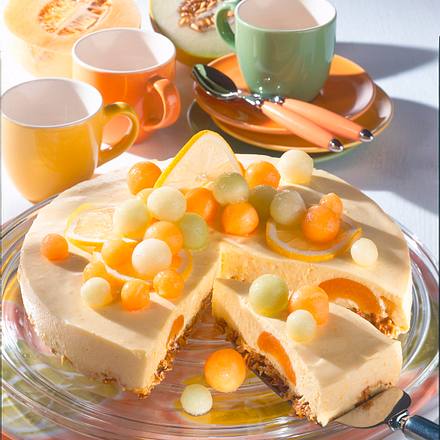 Zitronen-Aprikosen-Torte Rezept