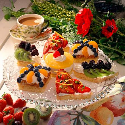 Zitronen Fruchte Tortchen Mit Quark Sahne Rezept Lecker