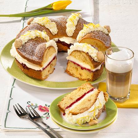 Zitronen-Kranz mit Mascarponecreme Rezept Zitronen-Kranz mit Mascarponecreme Rezept