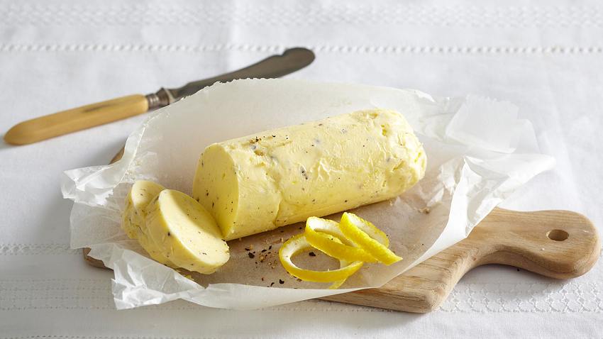 Zitronen-Pfeffer-Butter Rezept - Foto: House of Food / Bauer Food Experts KG