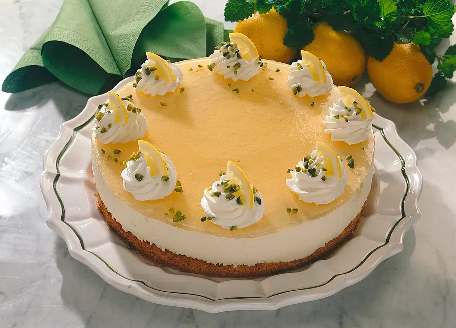 Zitronen-Quark-Sahne-Torte Rezept