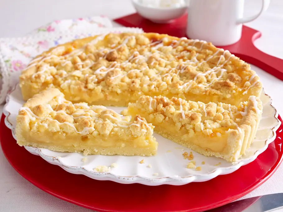 Zitronen-Streuseltarte Rezept Zitronen-Streuseltarte Rezept