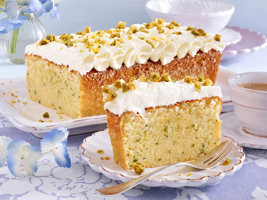 Zitronen-Zucchini-Kuchen Rezept Zitronen-Zucchini-Kuchen Rezept
